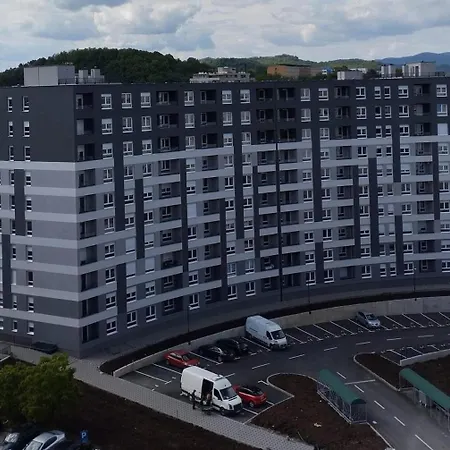 アパート New Building Stupine G Location